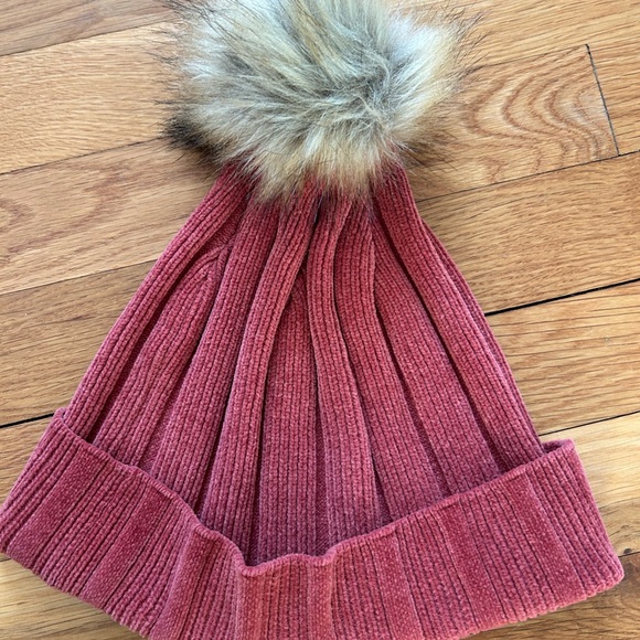 Lululemon Athletica Red Knit Hat with Faux Fur Pom - Picture 2 of 5